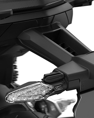 The sporty rear of the F 900 R from BMW Motorrad