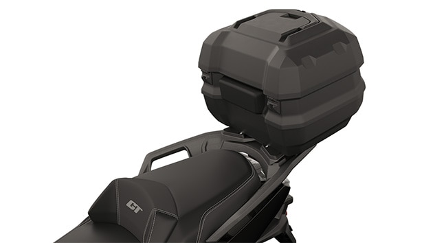 The new, optional luggage carrier of the C 400 GT from BMW Motorrad
